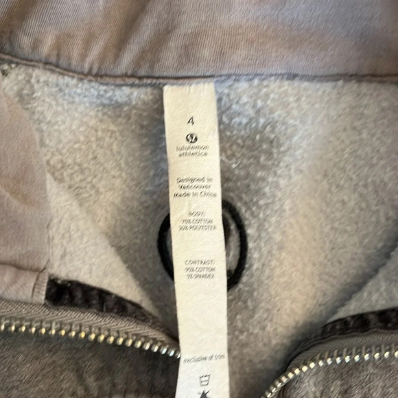 Lululemon  Cuddle Up Jacket. Heathered gray. - Picture 11 of 14